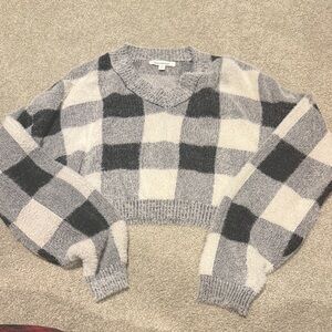 Francesca's Collections Gray and Cream Plaid V-Neck Sweater
